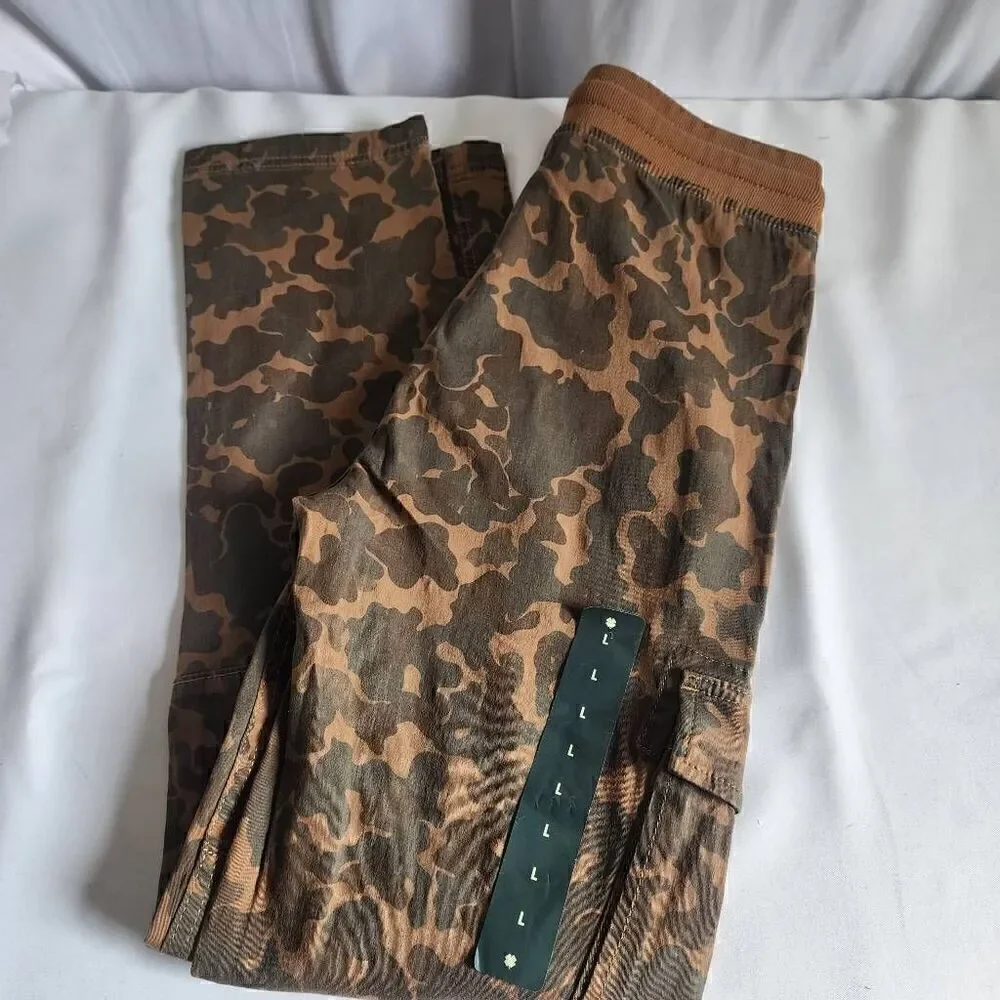 Lucky Brand Boys Cargo Pants Camouflage Size Large NWOT A9
